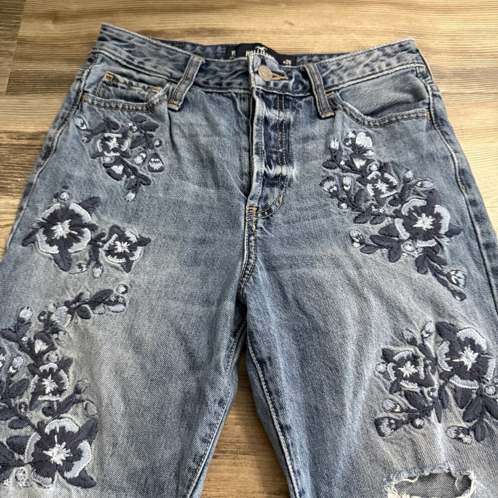 Hollister High Rise Vintage Straight Jeans Floral Embroidered Women’s 1R (25x27)